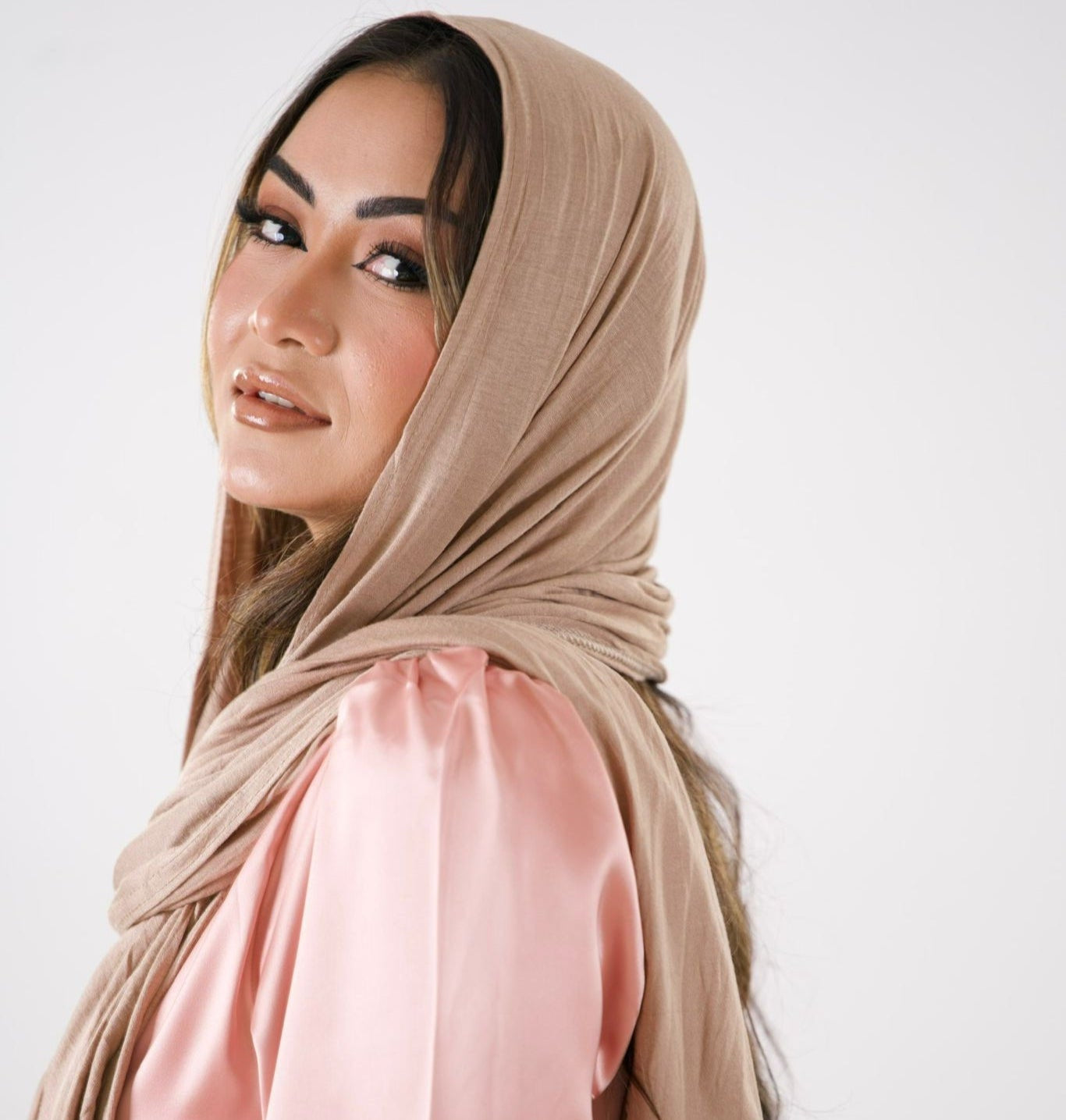 Premium Jersey Hijab — Brittle Toffee